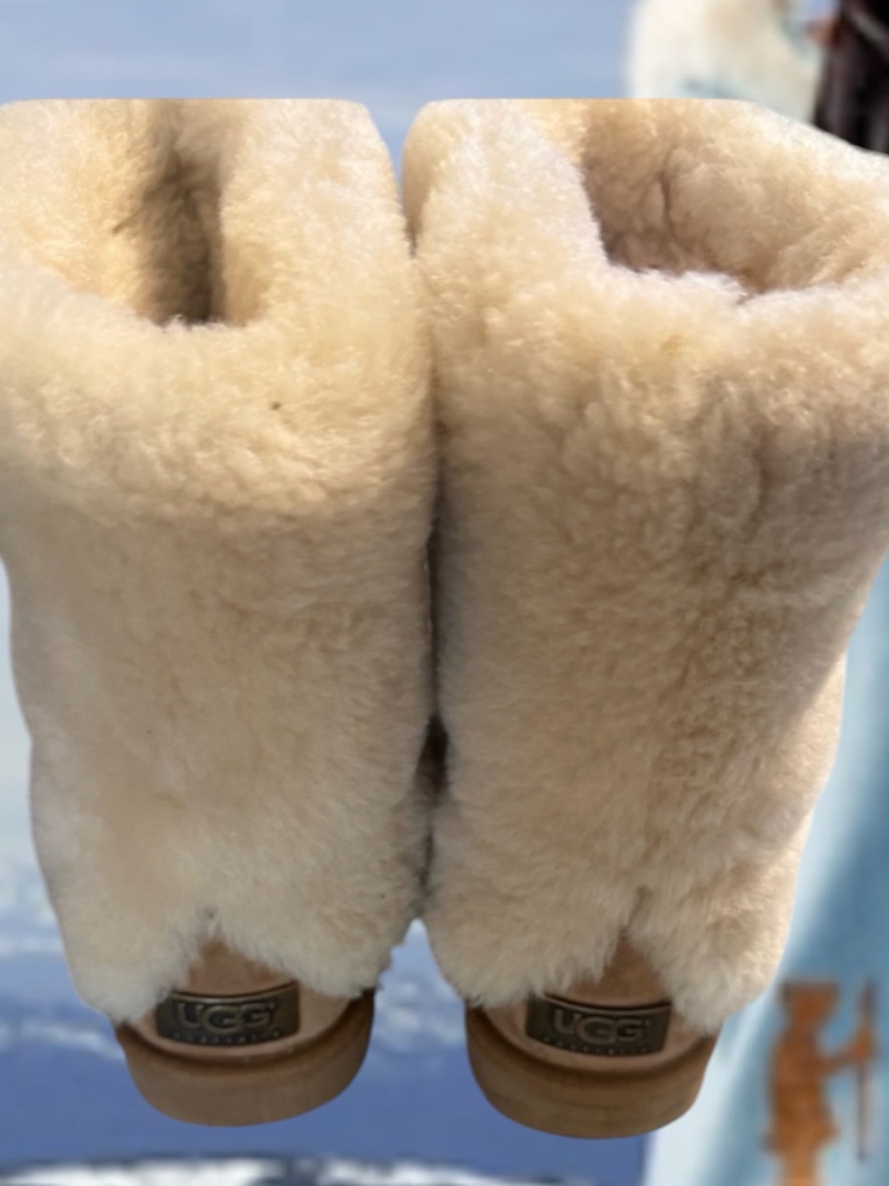 UGG Cozy Shearling Boots - Natural Beige Patten